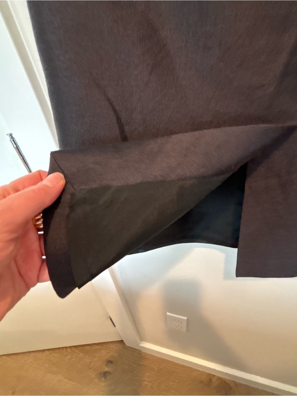 Barneys New York Black Pleated Pencil Skirt - Picture 4 of 5